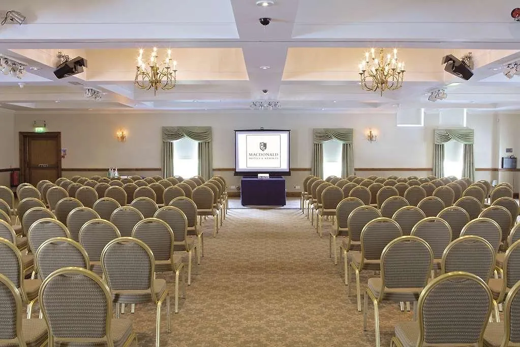 Macdonald Houstoun House Otel Uphall